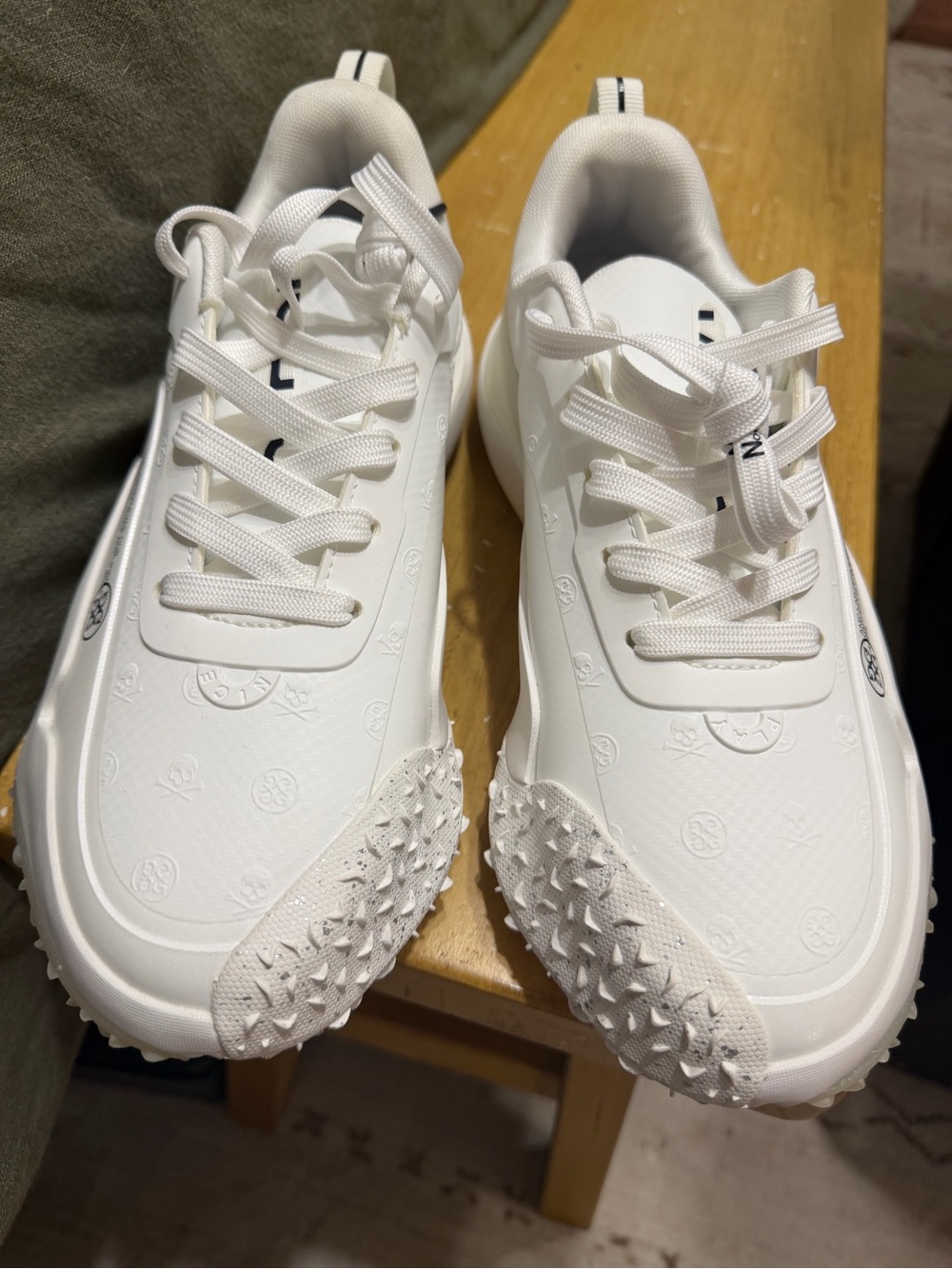 G/FORE LTD Release G/18 Embossed Skull & Tees Golf Shoes